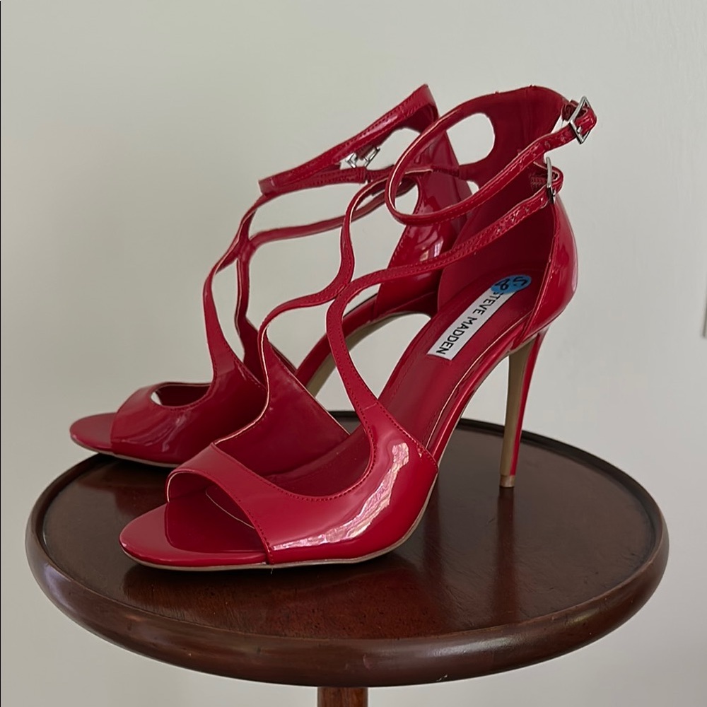 Red Strappy Heels❤️❤️❤️❤️🔥🔥🔥